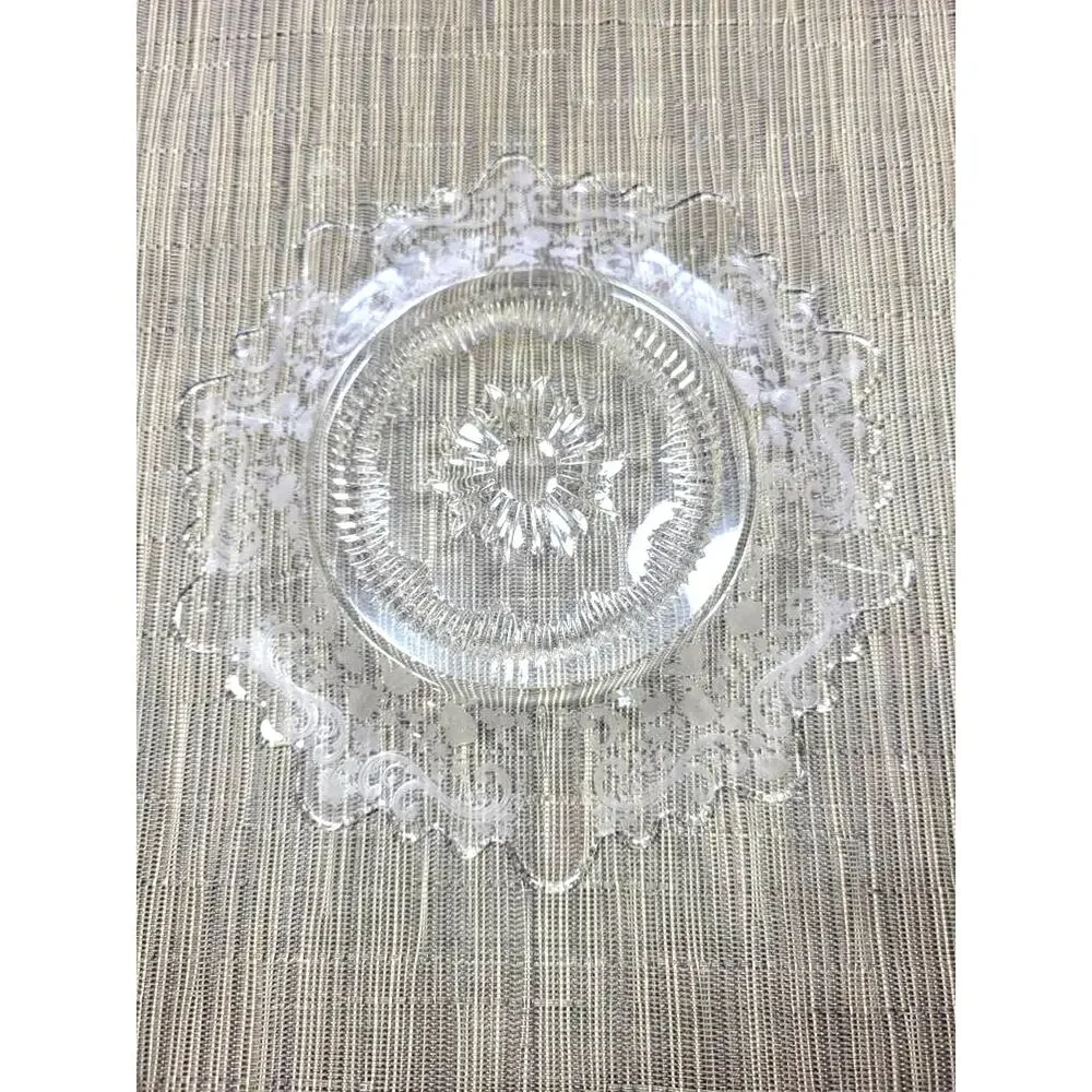 2 Vintage Cambridge Chantilly Martha Salad Plates, Crystal Etched, Clear 8-1/2